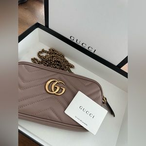 GUCCI MARMONT MINI GG CHAIN